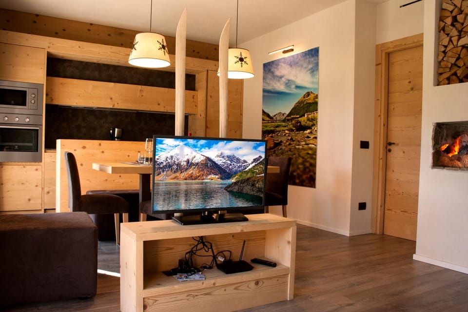 TV and multimedia, Living room