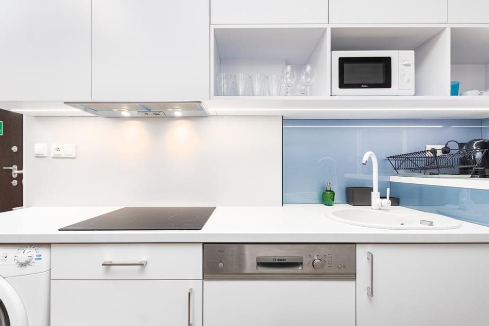 Chłodna Apartment by Your Freedom Apartment in Warsaw