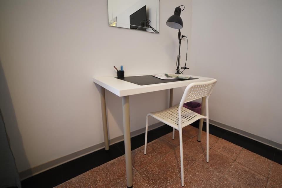 TV and multimedia, Seating area