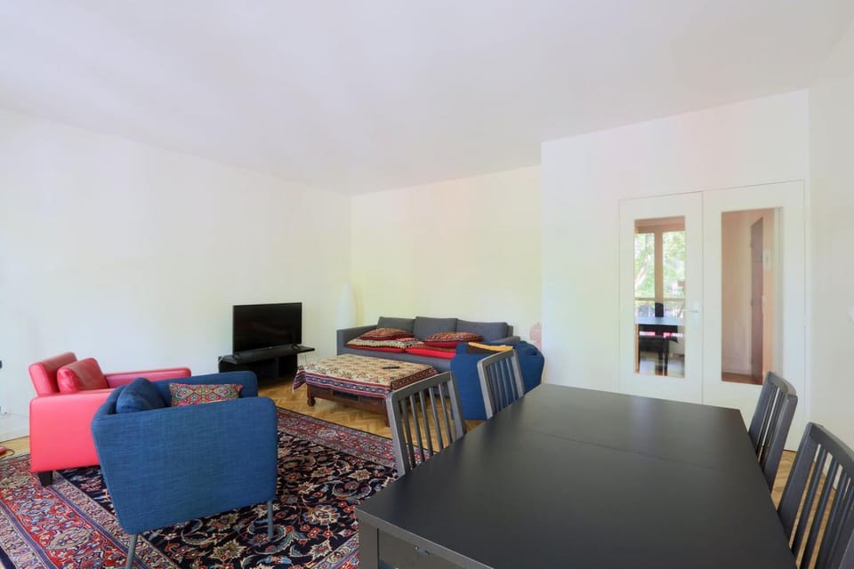 Spacious T3 #JeanJaurès#Tours #Hypercentre#parking Apartment in Tours