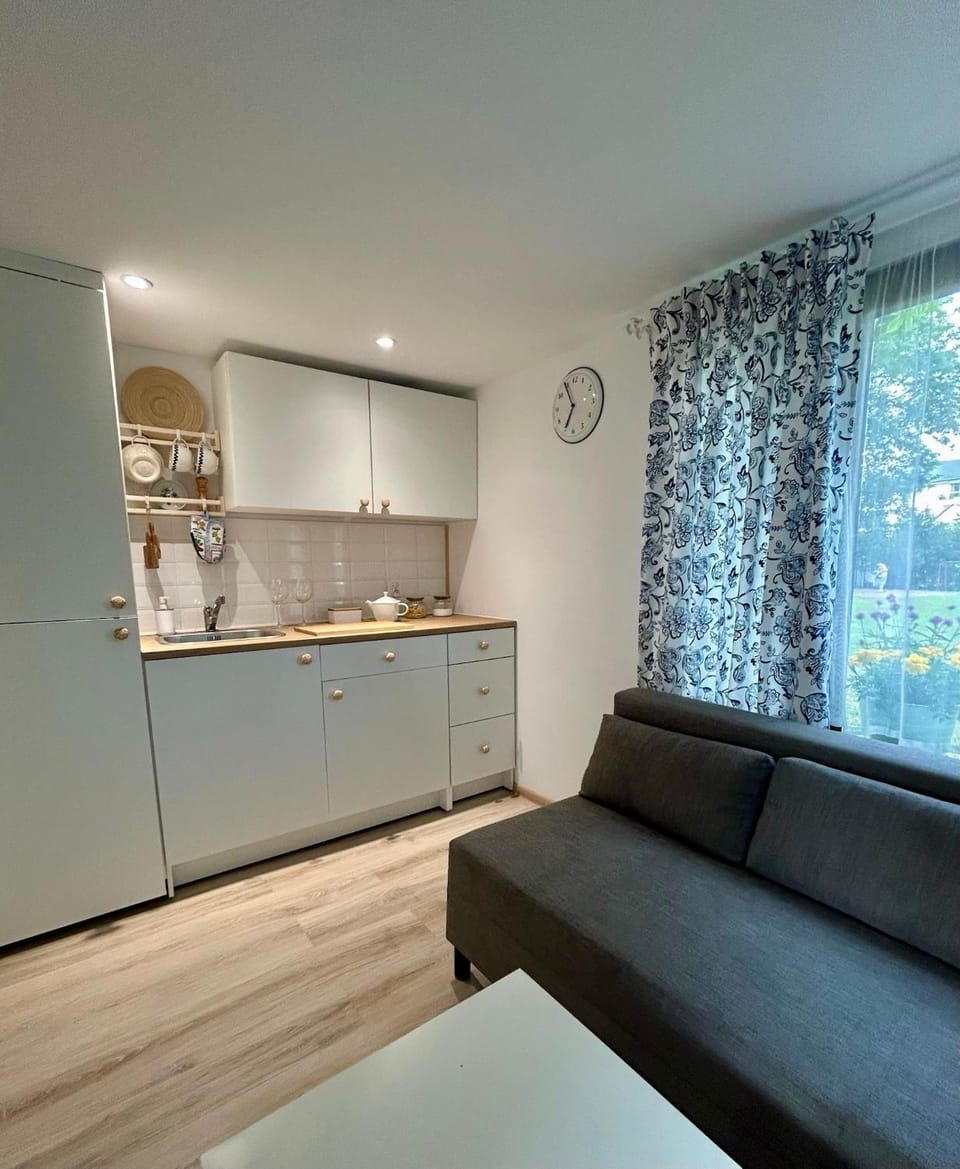 Domki letniskowe blisko plaży- Park Jantar Campground/ 
RV Resort in Pomeranian Voivodeship