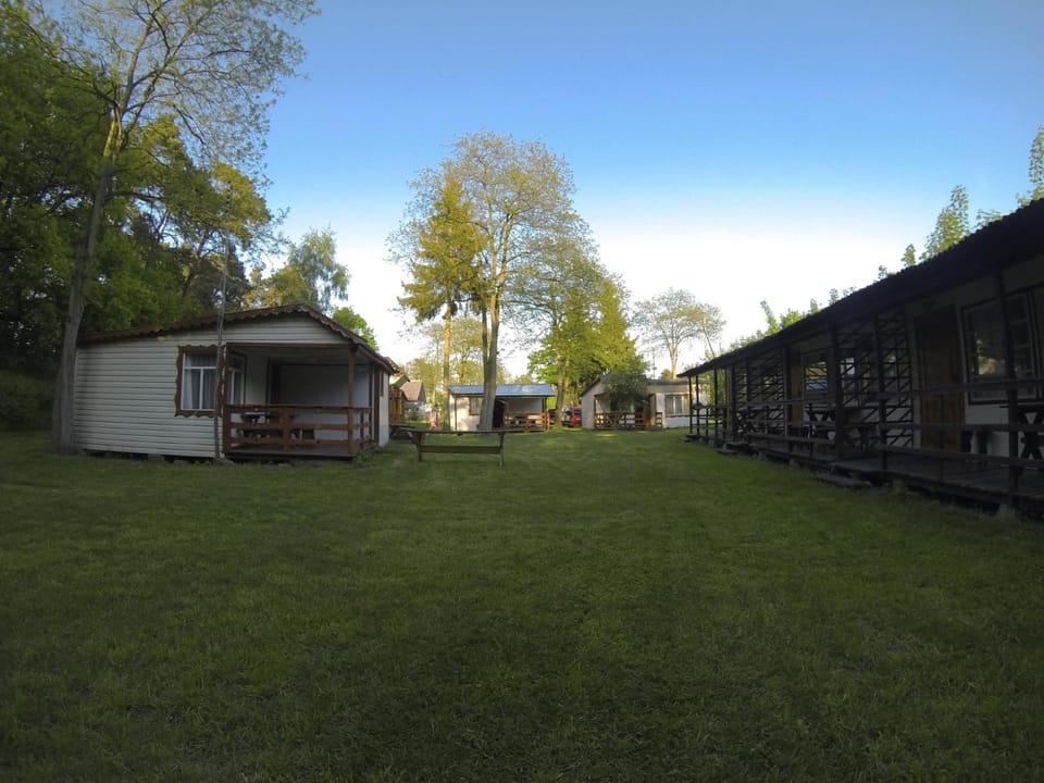 Domki letniskowe blisko plaży- Park Jantar Campground/ 
RV Resort in Pomeranian Voivodeship