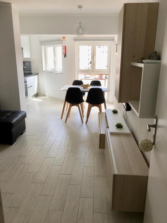 Living room, Business facilities, Dining area