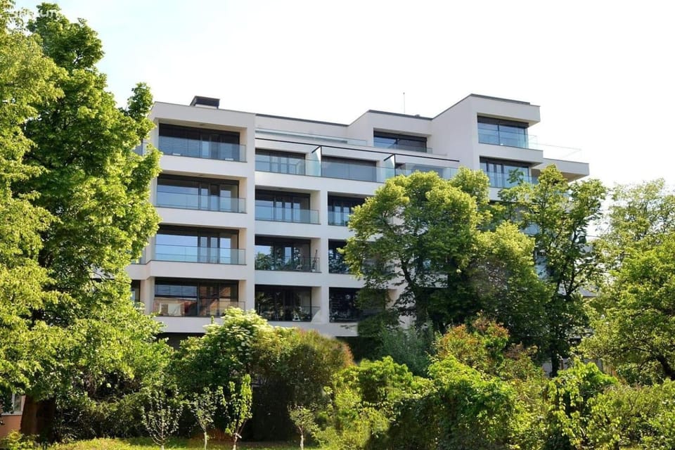 Property building, Garden
