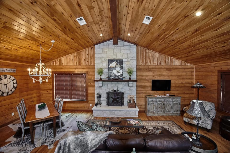 Gateway Gathering - Cabin Cabin in Rio Grande