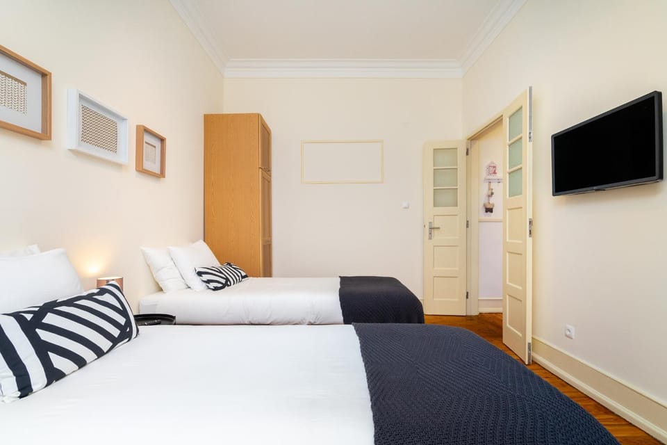 Communal lounge/ TV room, Photo of the whole room, Bedroom