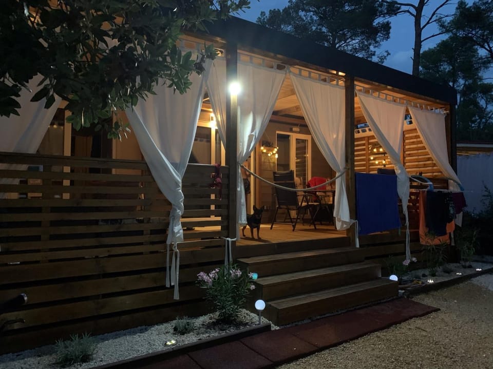 Property building, Night