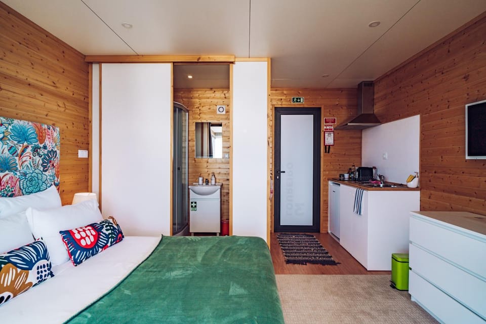 Kitchen or kitchenette, Photo of the whole room