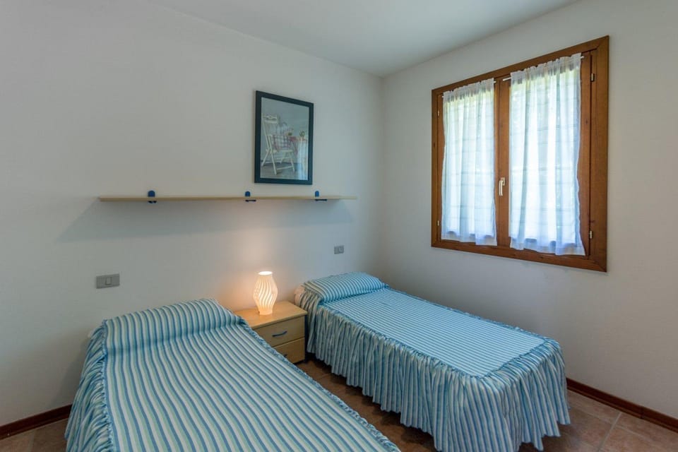 Villa V4 bi-trifamiliare Villa in Isola Albarella