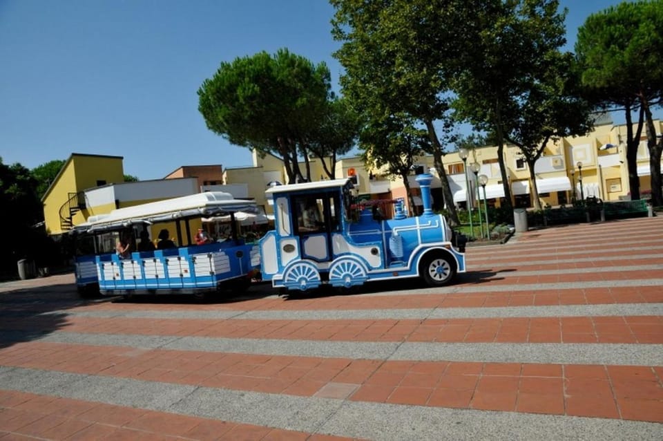 Villa V4 bi-trifamiliare Villa in Isola Albarella