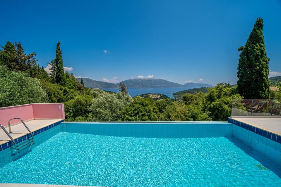 Day, Natural landscape, Pool view, Sea view, Swimming pool, Swimming pool, sunbed