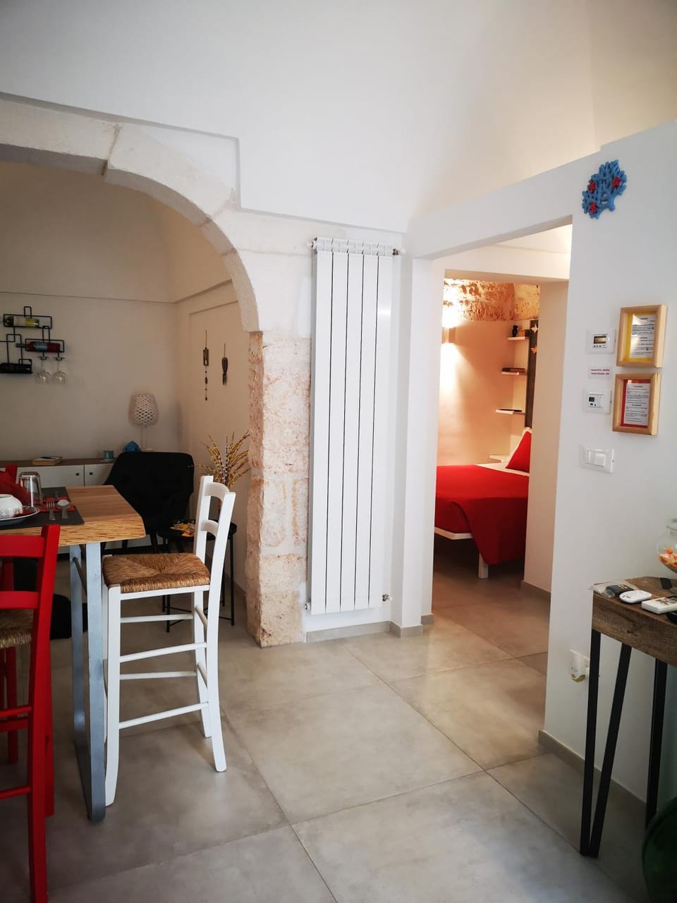 Living room, Photo of the whole room, Dining area