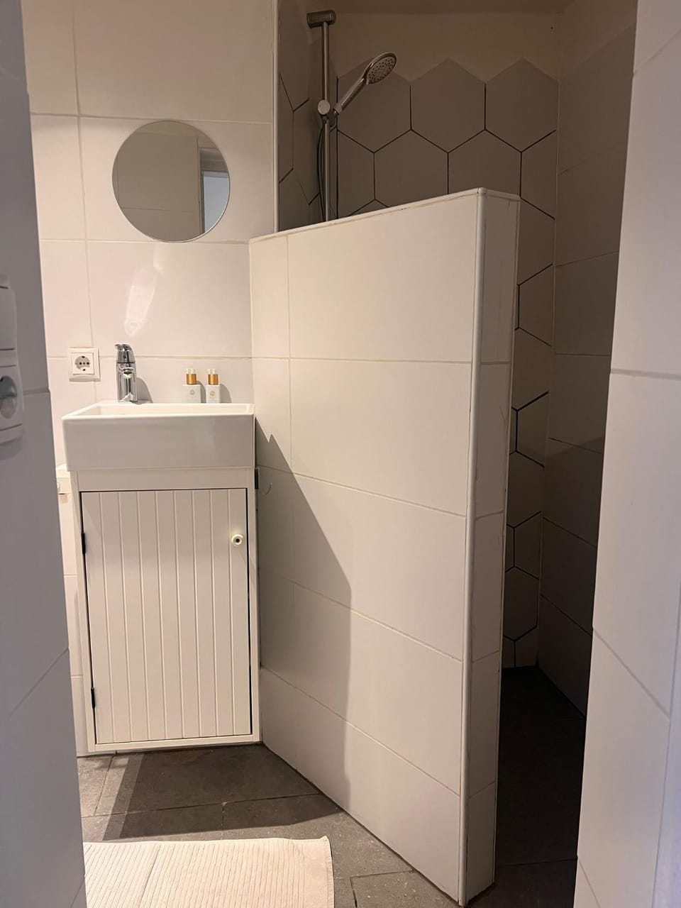 Cozy tiny house close to Schiphol Ams Airport Chalet in South Holland (province)