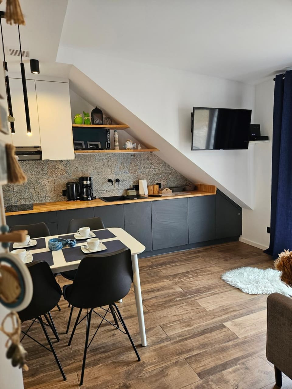 Apartament GRUNWALDZKA 105 z tarasem 5o m do plaży Apartment in West Pomeranian Voivodeship, Poland