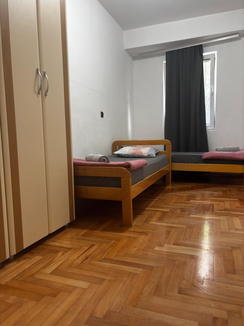 Bed, Photo of the whole room, Bedroom, wardrobe
