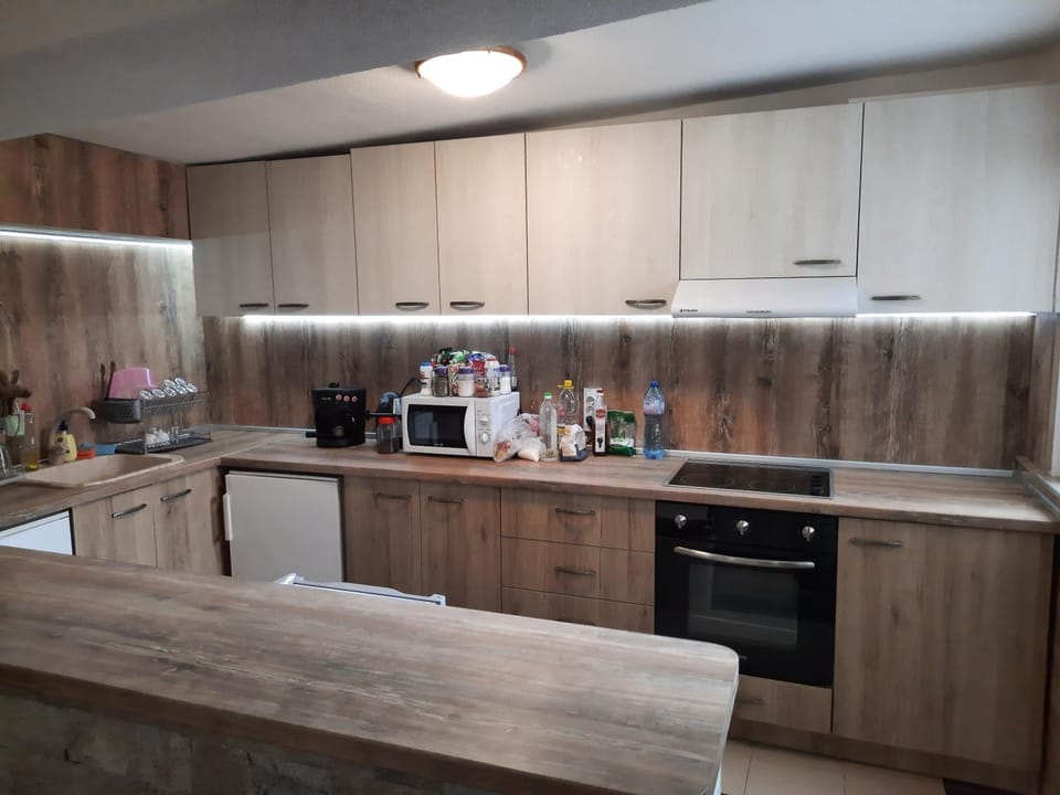 Къща Генчеви Bed and Breakfast in Blagoevgrad Province