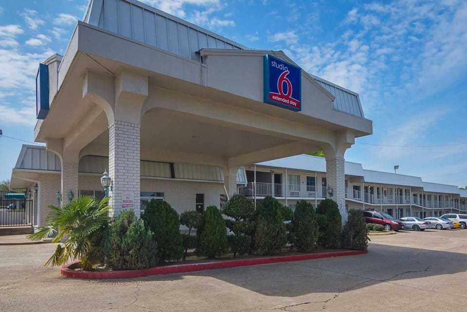 Property building, On site
