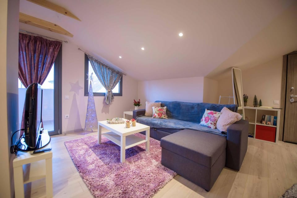 New Loft Polixeni Apartment in North Macedonia