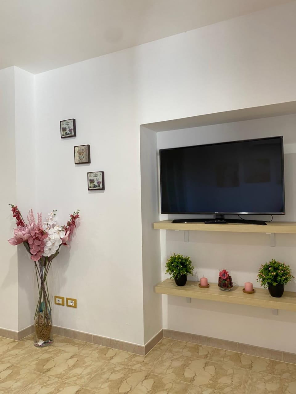 TV and multimedia, Living room