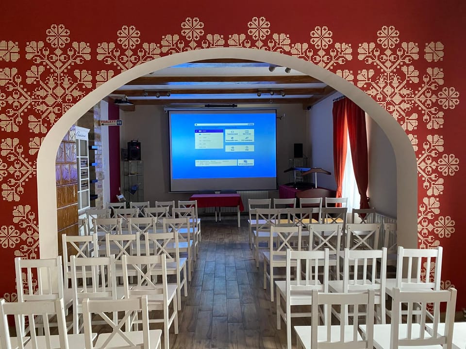 Meeting/conference room