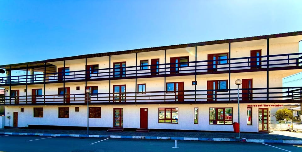 Property building, Day, View (from property/room), Balcony/Terrace