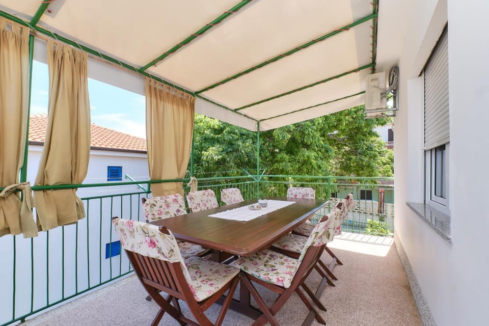Balcony/Terrace, Seating area, Dining area
