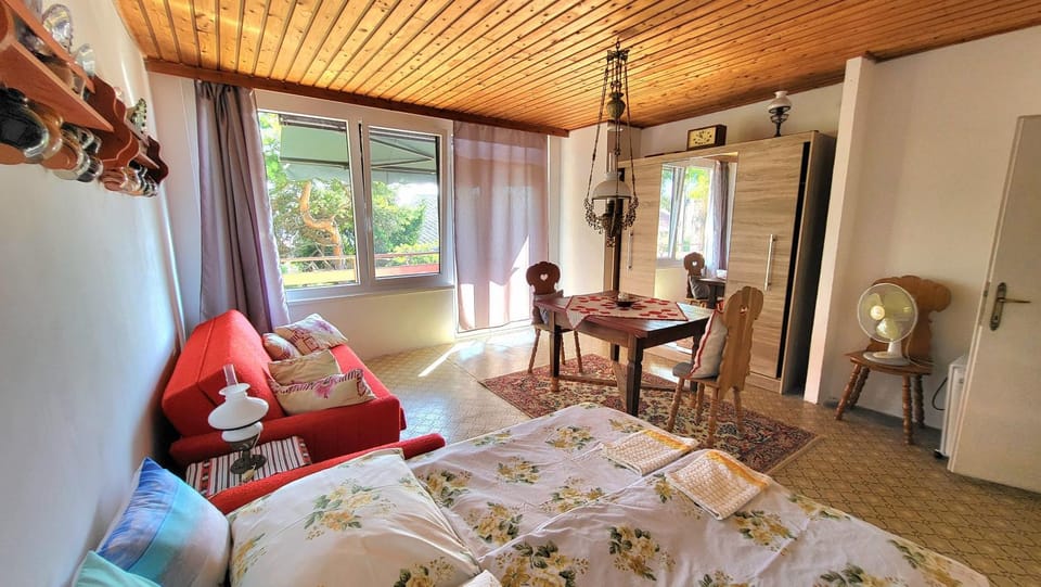 Bed, Bedroom, wardrobe