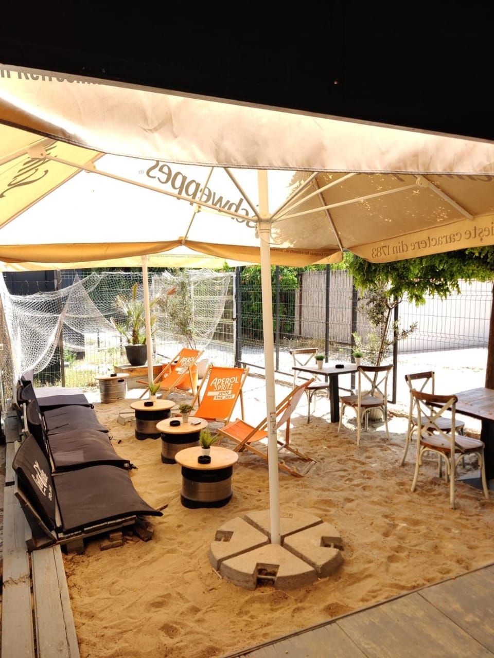 Lounge or bar