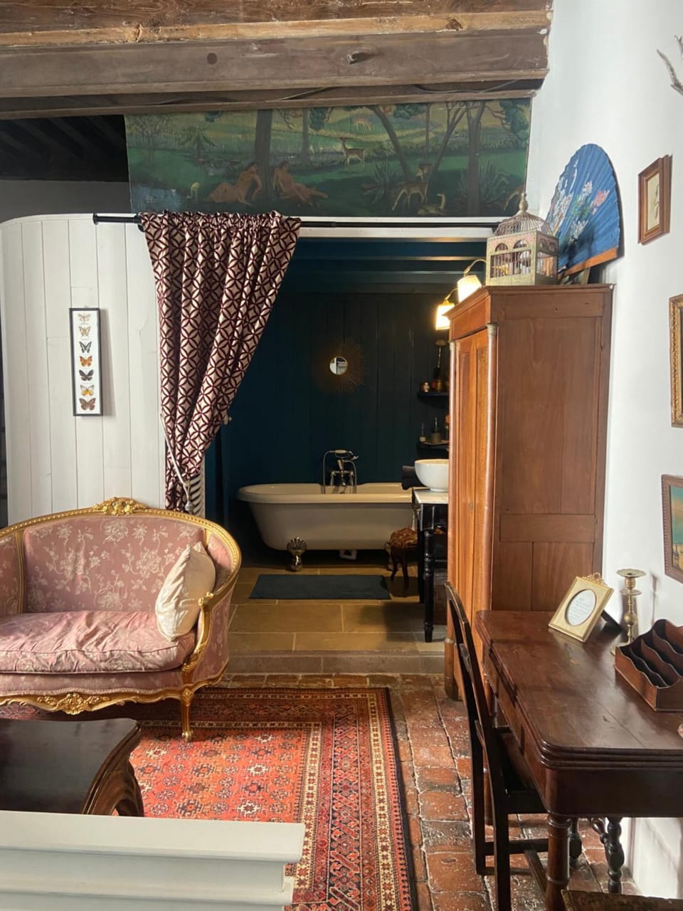 Le Boudoir d'artiste Bed and Breakfast in Bourgogne-Franche-Comté