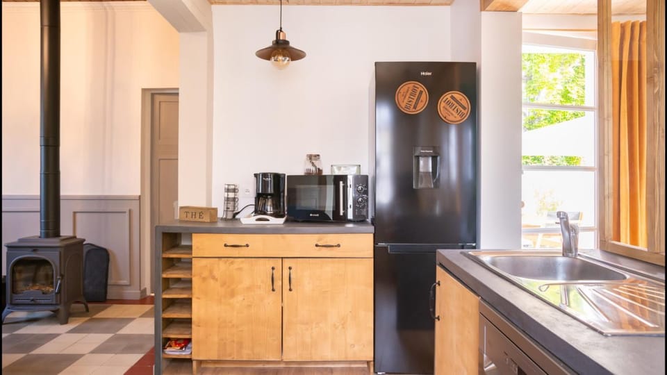 Coffee/tea facilities, Communal kitchen