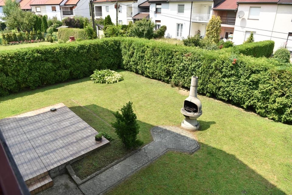 BBQ facilities, Garden, Balcony/Terrace