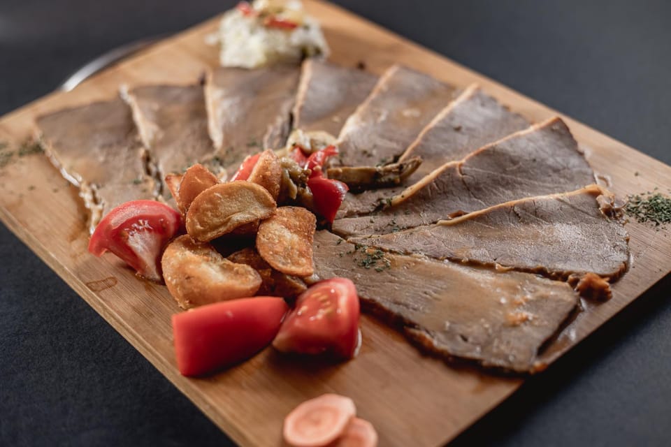 Restaurant/places to eat, Food