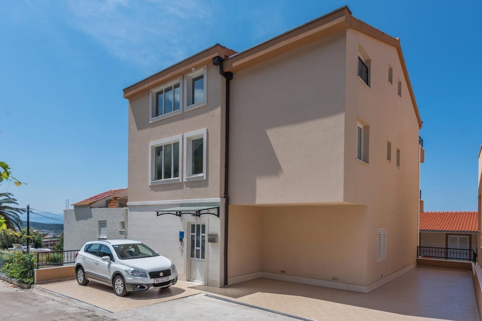 Apartments Naja - Makarska Exklusiv Apartment hotel in Makarska