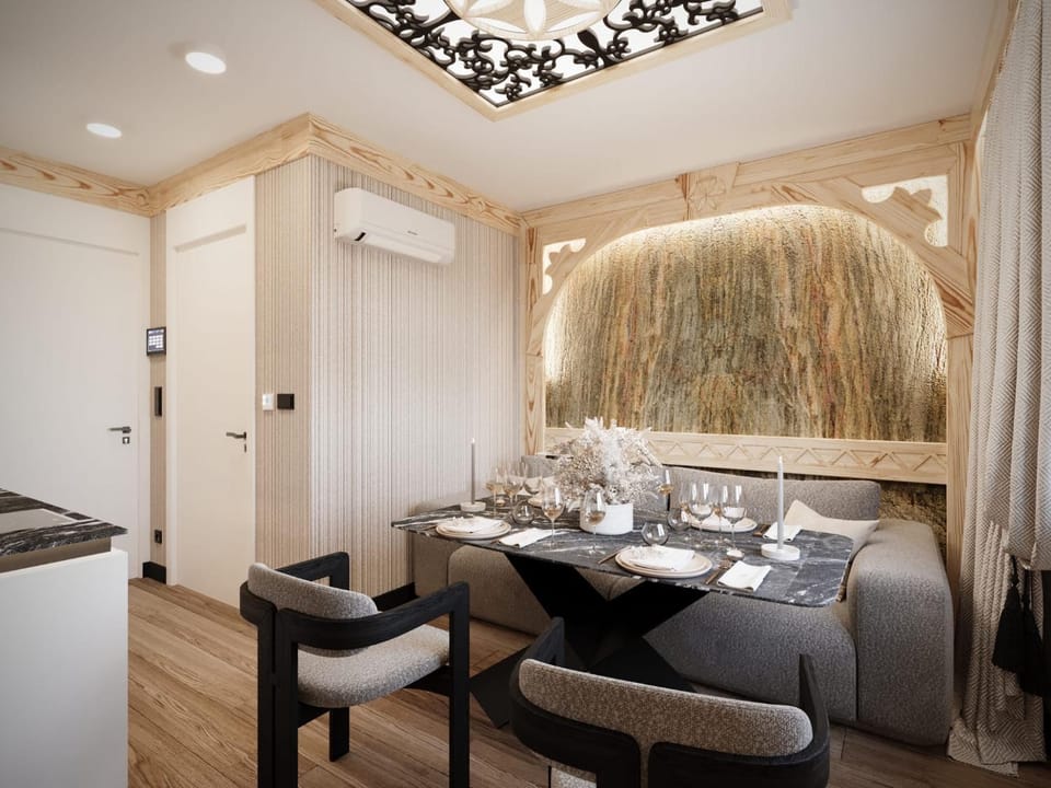 Living room, Seating area, Dining area