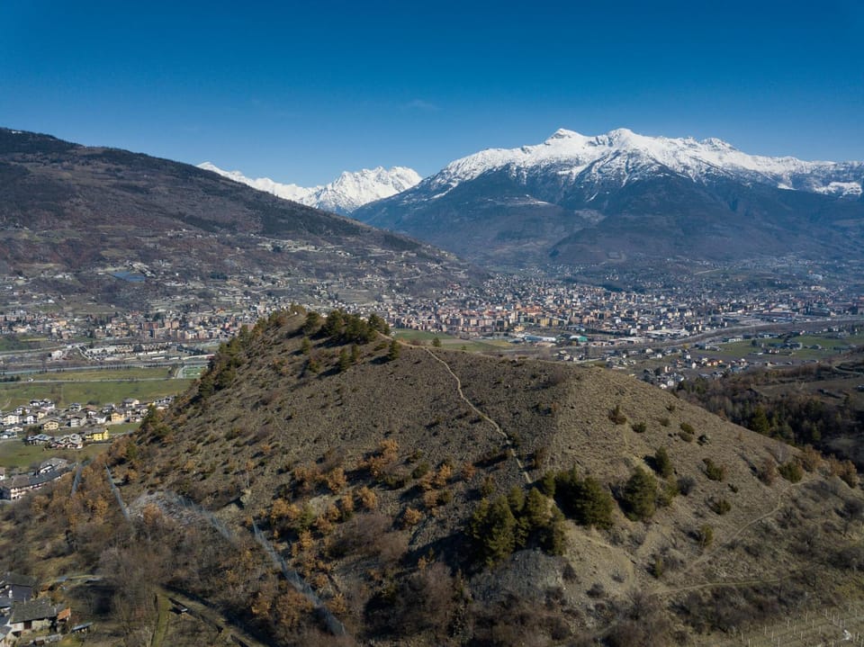 Bird's eye view, Landmark view