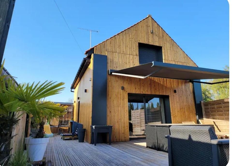 Property building, Patio