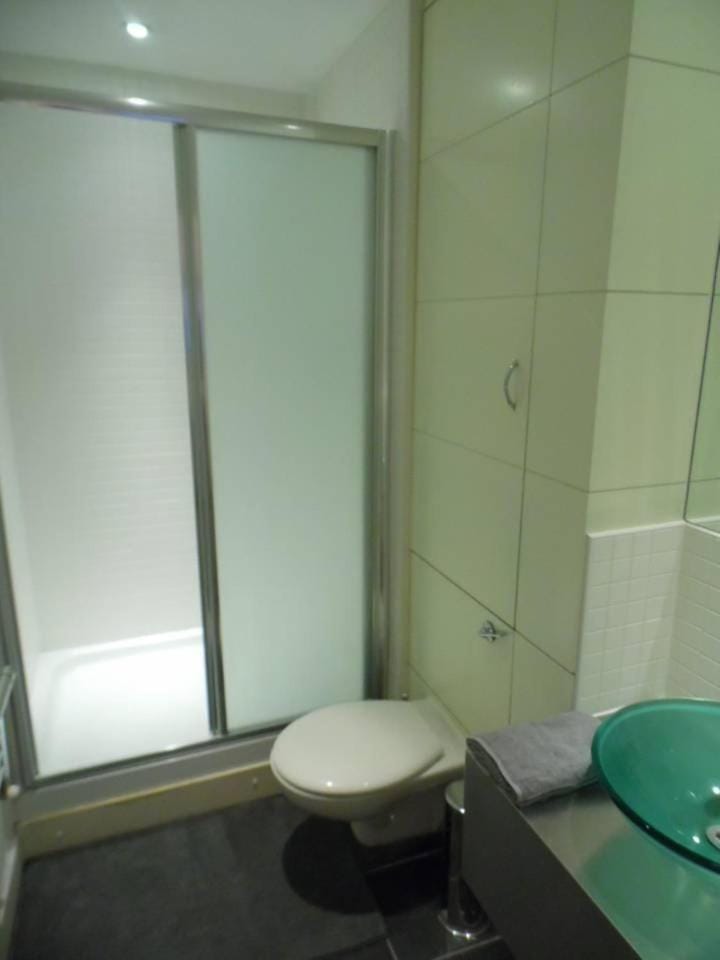 Modern 2-bedroom Apt near SSE Hydro and SEC Apartment in Glasgow