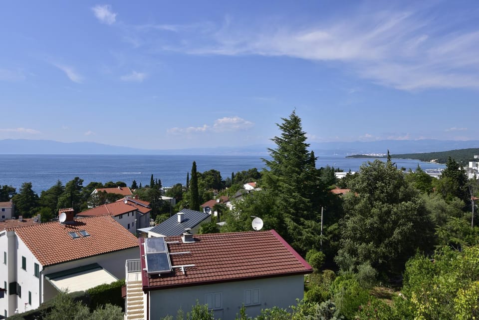 Balcony/Terrace, On site, City view, Mountain view, Sea view