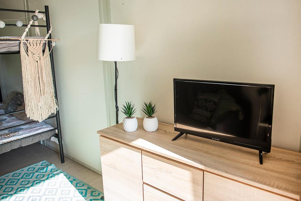 TV and multimedia, Bedroom