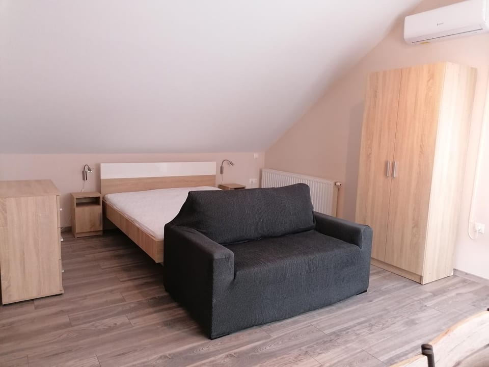 Anikó Apartman Vacation rental in Hungary