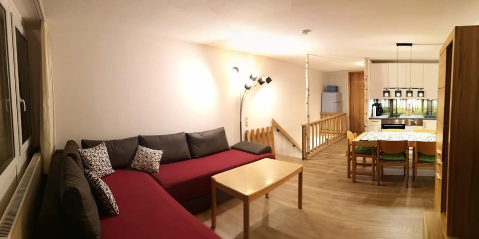 Living room, Seating area, Dining area
