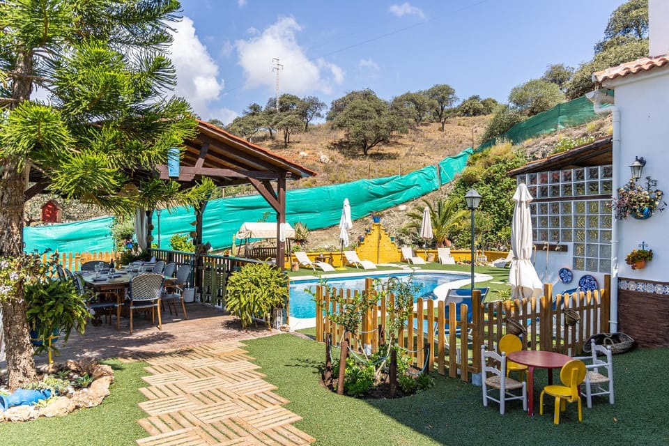 Natural landscape, Garden view, Pool view, Swimming pool