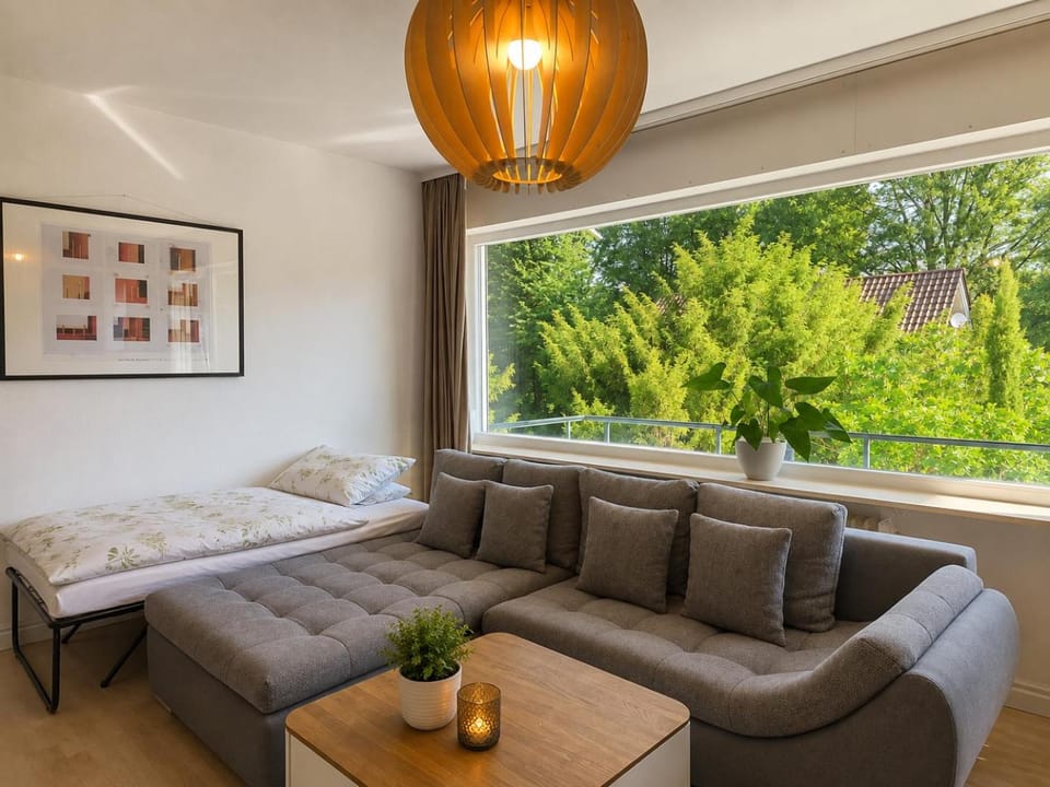 Bed, Living room