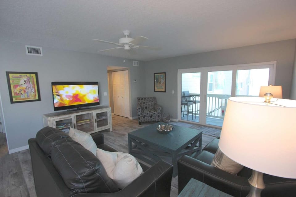 5 Pipers Nest House in Indian Shores