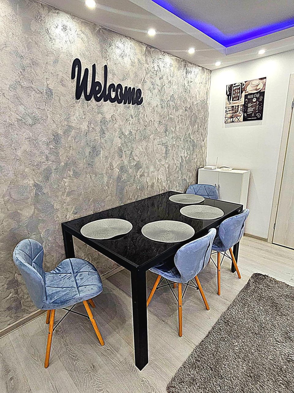 Luxury Paul apartment green, private & accessible Apartment in Brasov