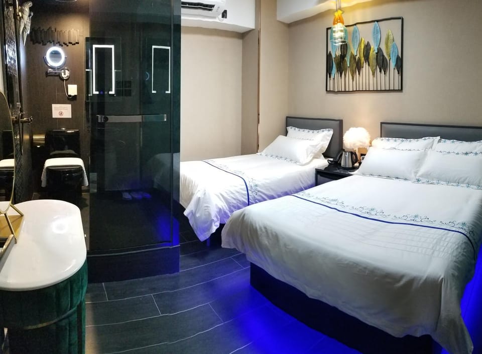 Star City Hotel Bed and Breakfast in Hong Kong