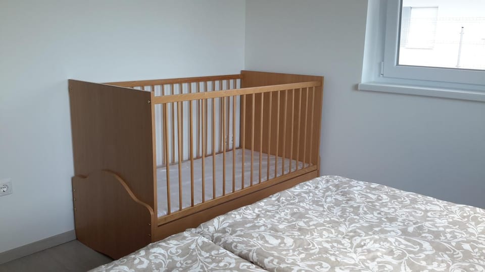cot