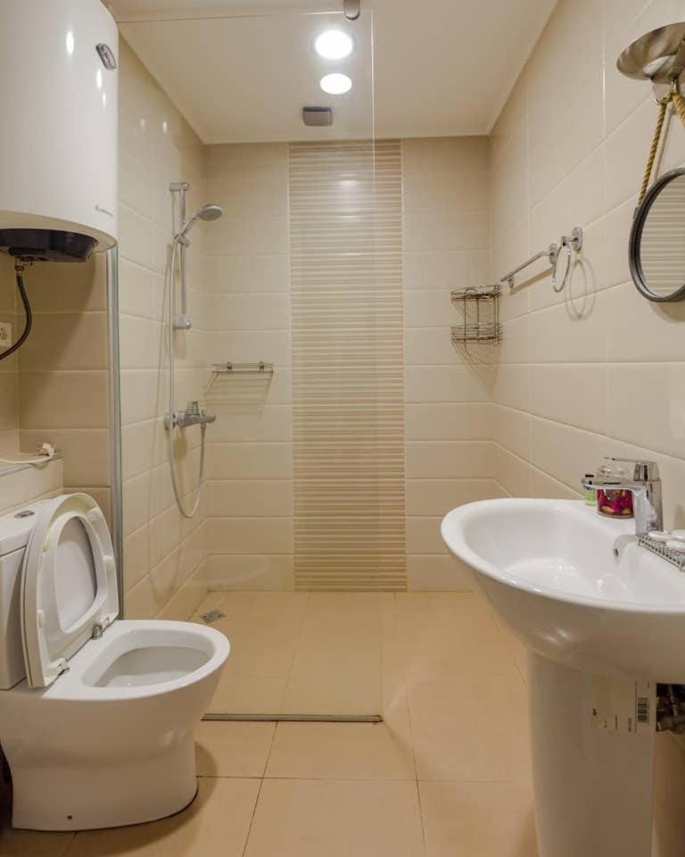 Wehost Apartment in Orbi tower Apartment in Batumi