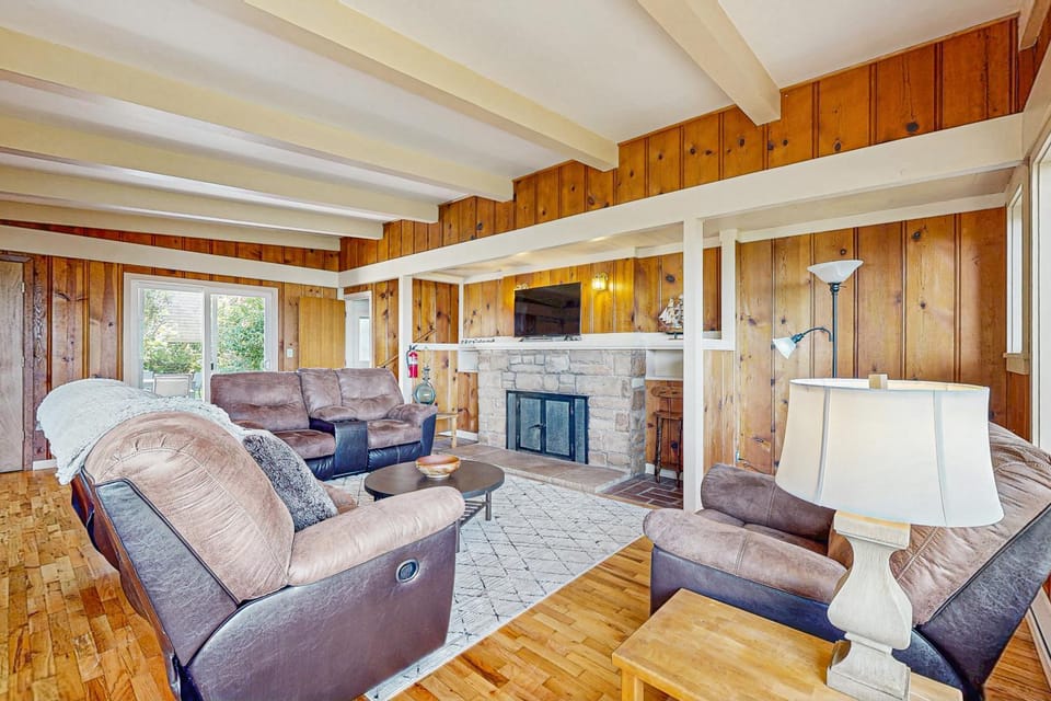 Neahkahnie Charmer House in Neahkahnie Beach