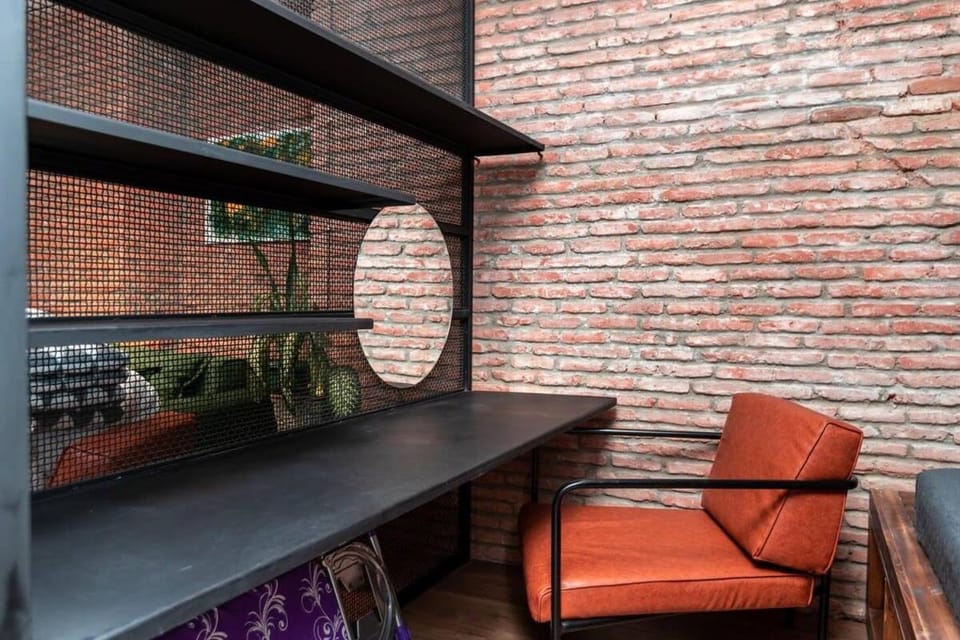 Wehost Apartment Next to Rustaveli Avenue Apartment in Tbilisi, Georgia